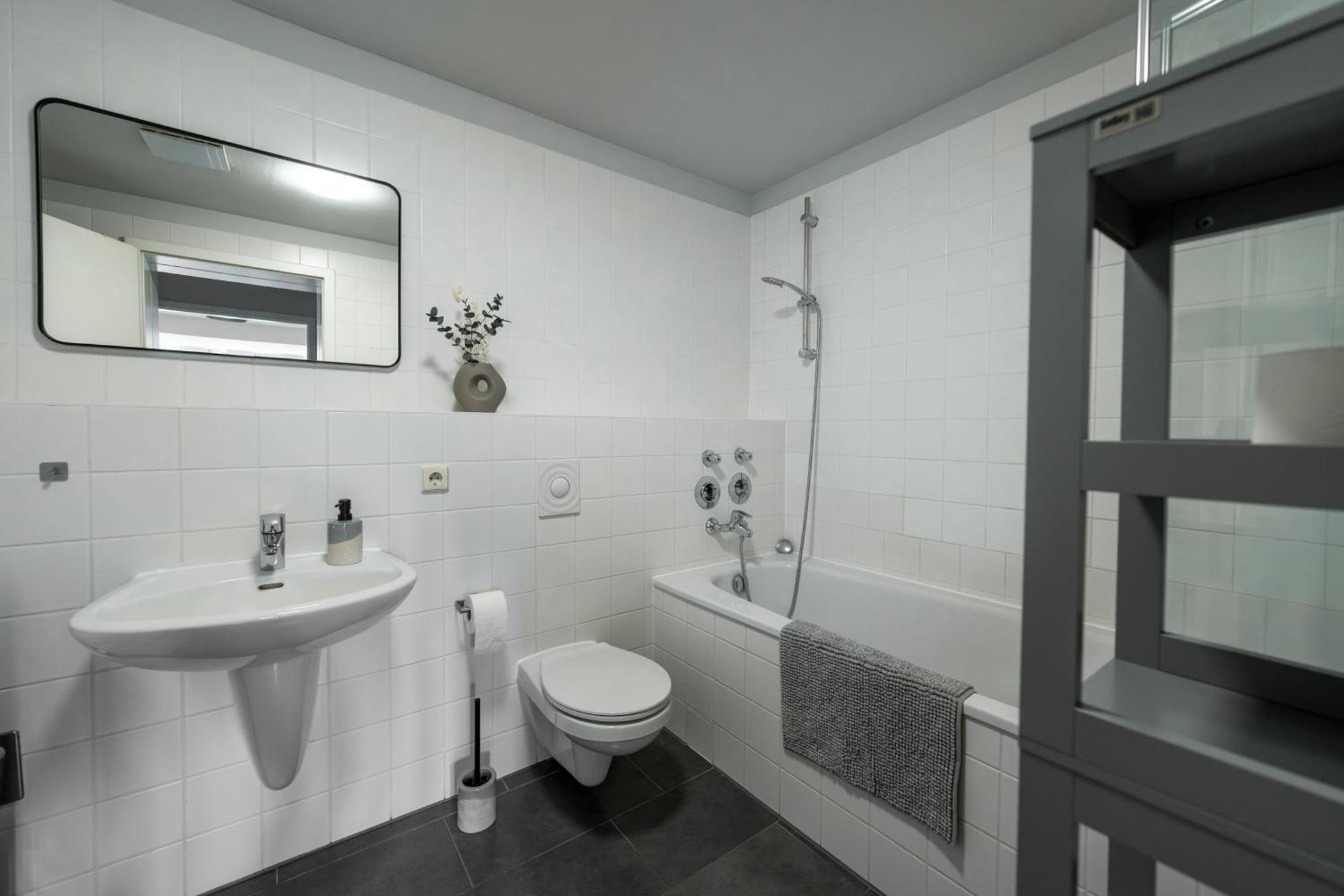 Helle Wohnung In Bahnhofsnaehe Oranienburg Exterior foto